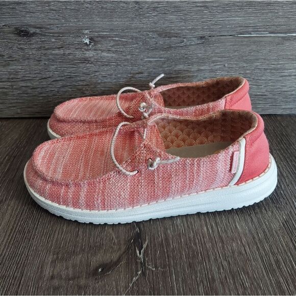 EUC Hey Dude Wendy Stretch Coral Pearl Moccasin 3Y - Picture 4 of 10